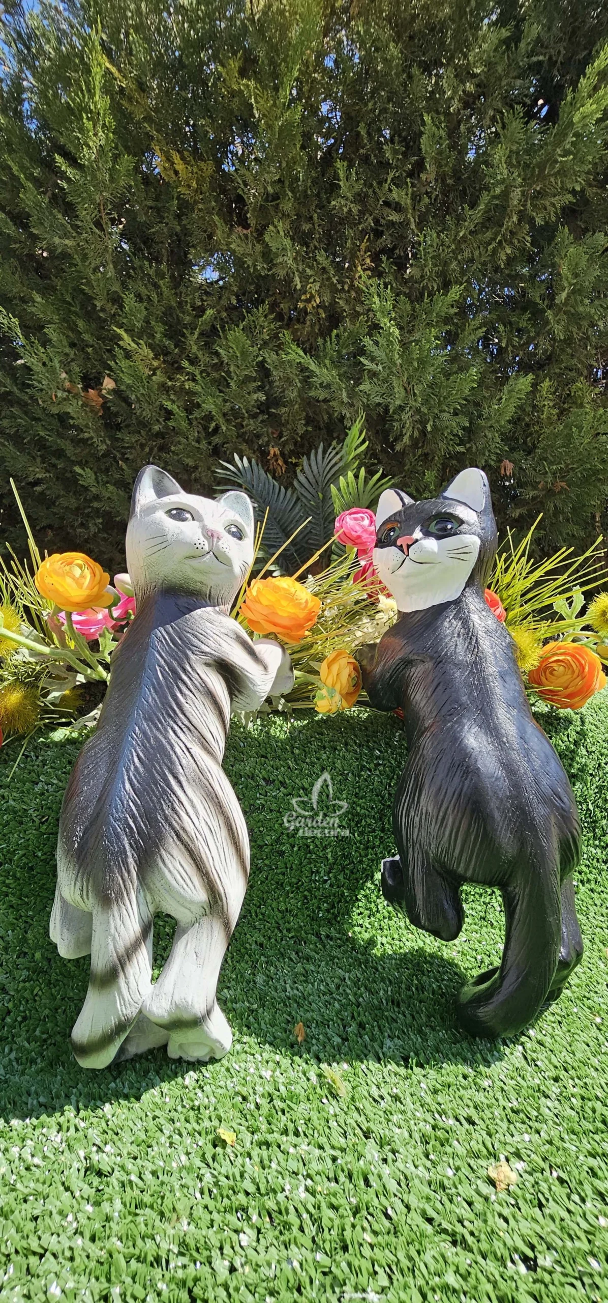 Gatitos trepadores pequeños de Resina - Imagen 3