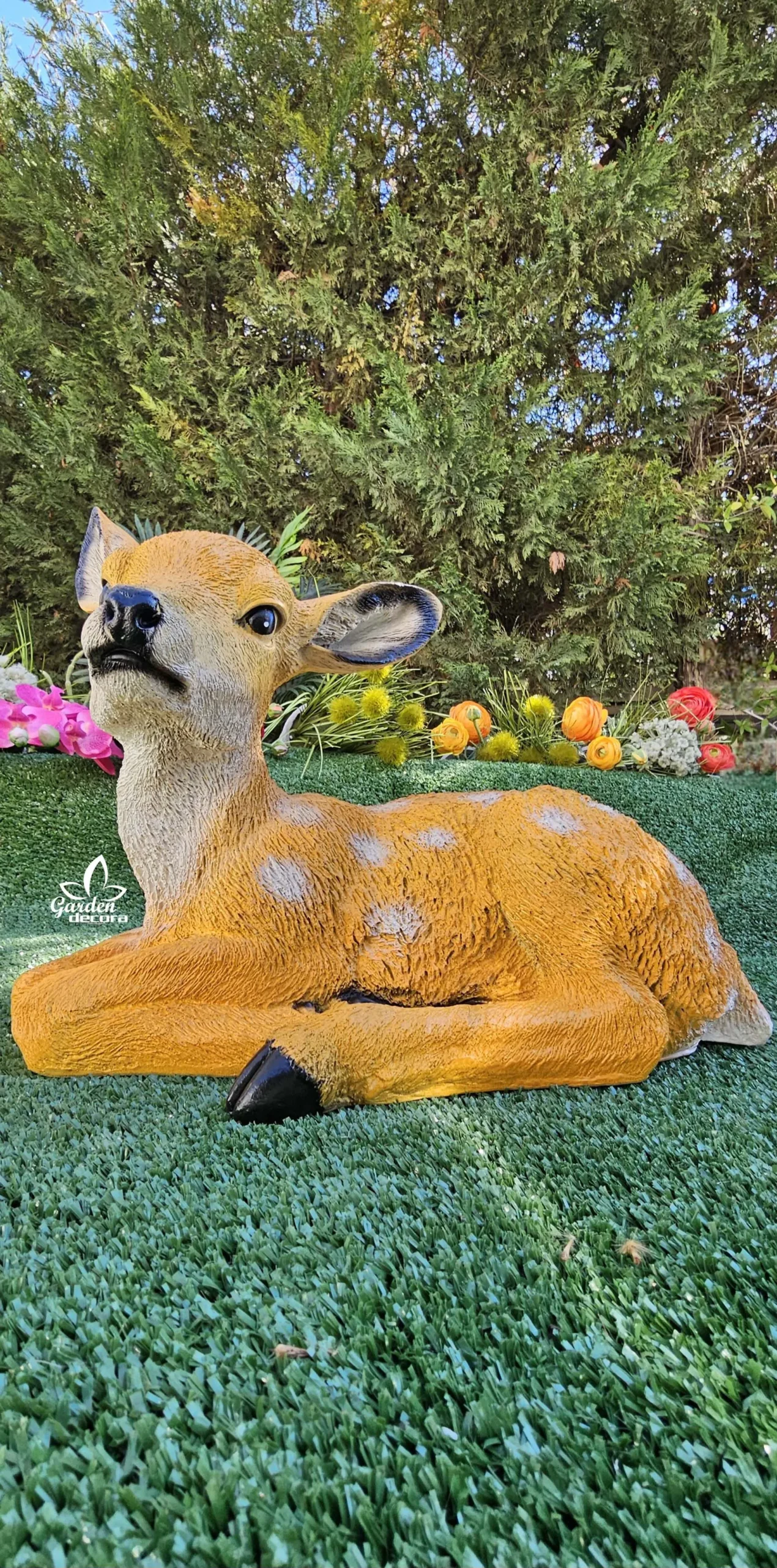 Ciervo acostado bambi - Imagen 2