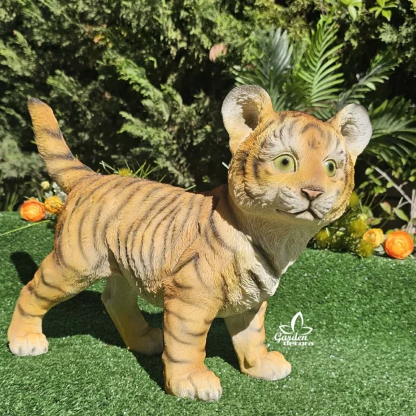 Tigre cachorro de Resina sintética